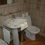 Cheval De Bronze Otel 2*