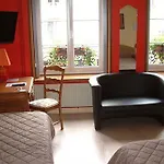 Cheval De Bronze Otel 2*