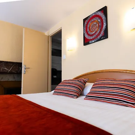 Cheval De Bronze Remiremont