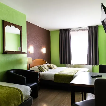 Cheval De Bronze Otel 2*