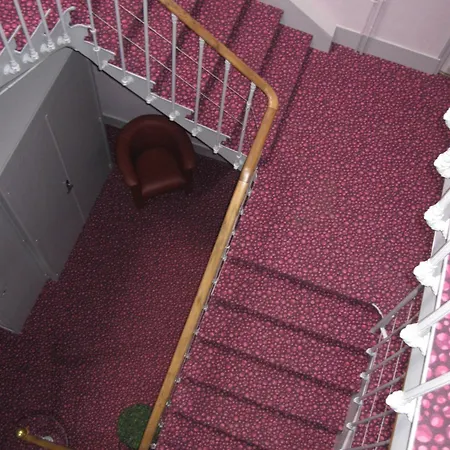 Cheval De Bronze Hotel Remiremont