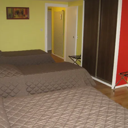 Cheval De Bronze Hotel 2*