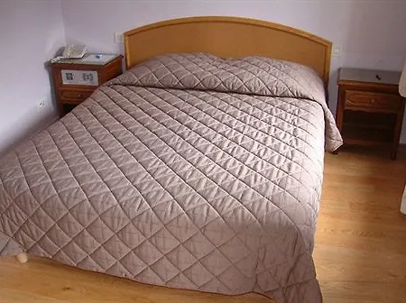 Cheval De Bronze 2* Remiremont