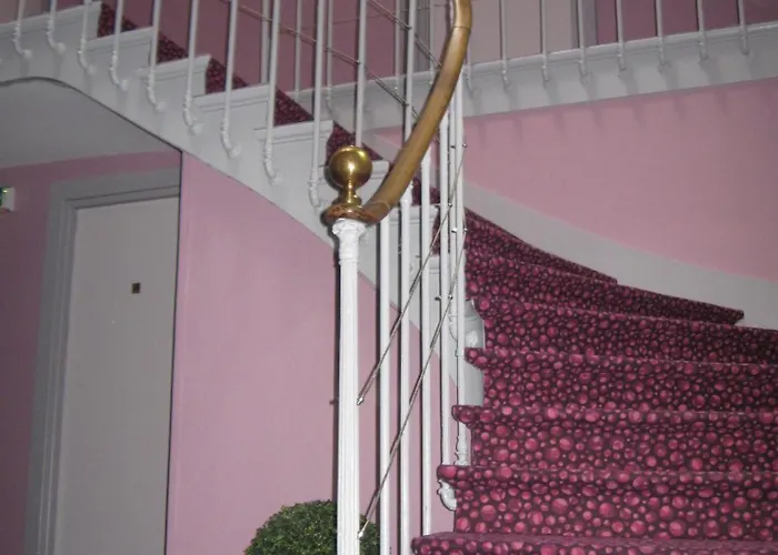 Cheval De Bronze 2* Remiremont