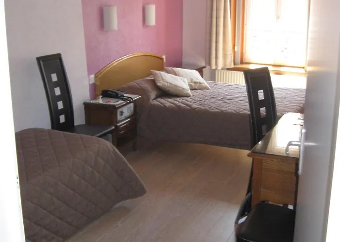 Cheval De Bronze Hotel 2*