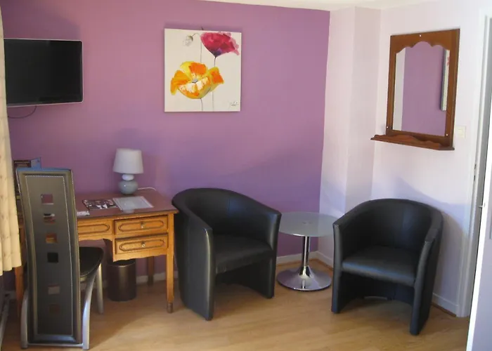 Cheval De Bronze 2* Remiremont