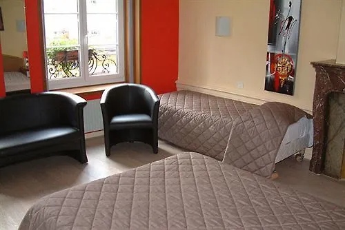 Cheval De Bronze Hotel 2*